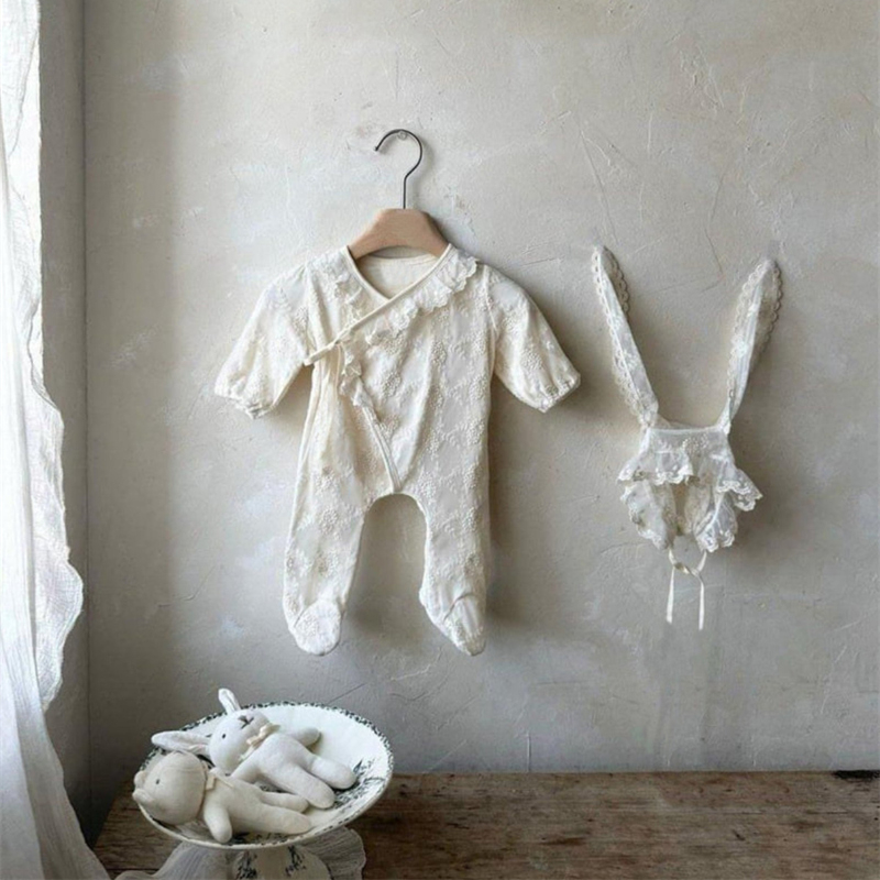 刺繍レース長袖ベビードレス女の子用可愛いロンパース お宮参り