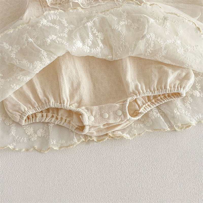 春新作 女の子 レース襟 長袖ベビードレス 結婚式