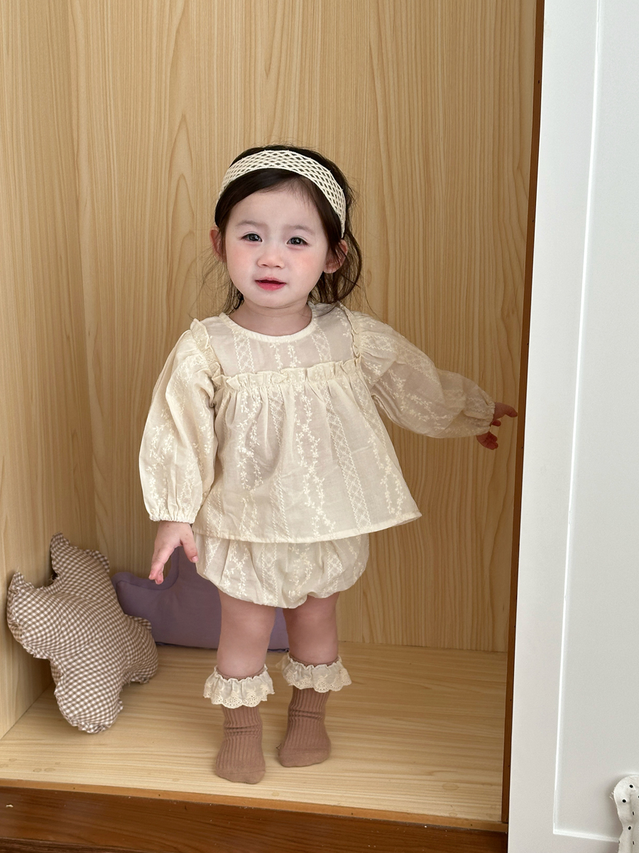 https://fulmo-img-server.com/babymaru/e5855119-0915-4503-b742-06835cfaac78.jpg