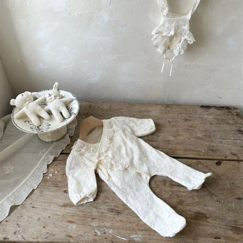 刺繍レース長袖ベビードレス女の子用可愛いロンパース お宮参り