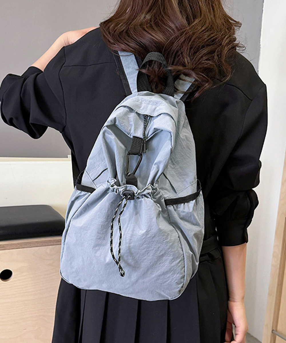 https://fulmo-img-server.com/back2school/0304149b-d88b-499e-a108-24a0be98b7ab.jpg