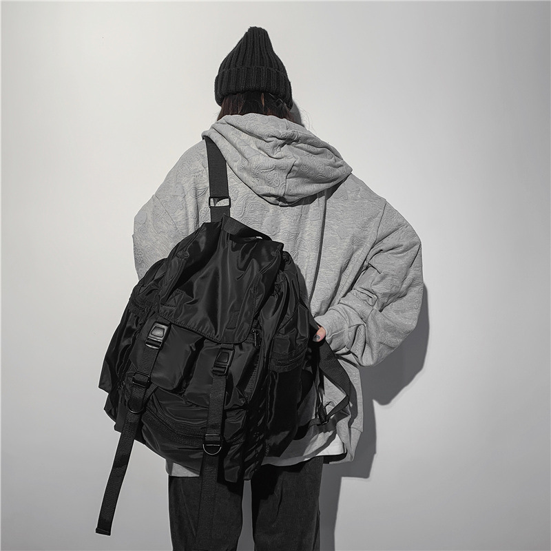 https://fulmo-img-server.com/back2school/0744315b-53a5-4372-92b9-591f8865f850.jpg