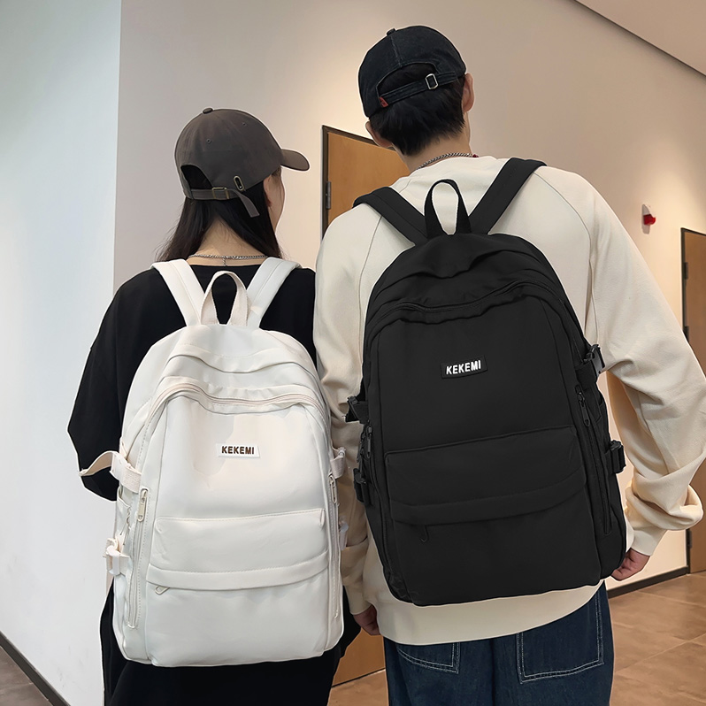 高校生 リュック シンプル機能的スクールバッグ
