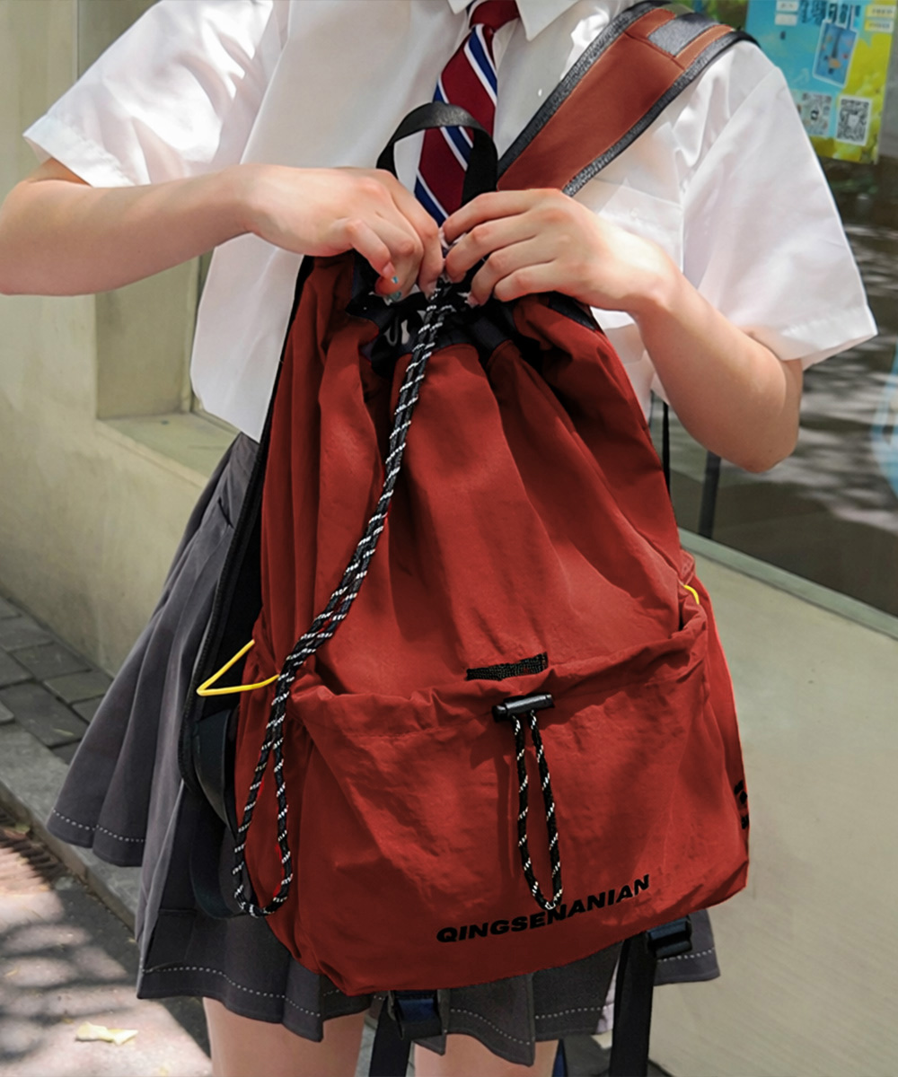 https://fulmo-img-server.com/back2school/0e0bf379-df72-49a1-9c89-13289d257c89.jpg