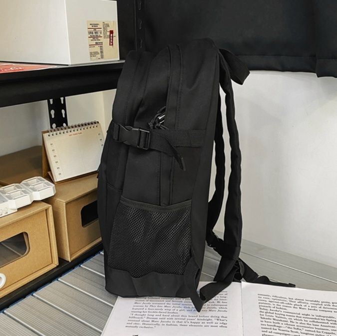 高校生 リュック シンプル機能的 学生リュック