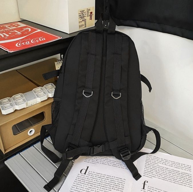 高校生 リュック シンプル機能的 学生リュック