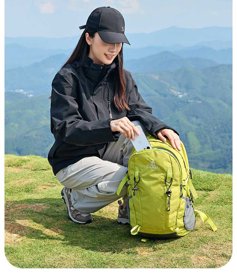 高校生リュック アウトドア 軽量登山バックパック 多機能収納アウトドアリュック