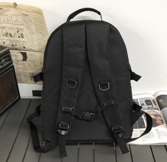 https://fulmo-img-server.com/back2school/18309c7d-ec2c-489b-aaf5-d2964d68b3f0.jpg