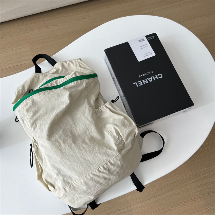 https://fulmo-img-server.com/back2school/3d0a5169-e609-4fcf-8942-fe8c8e3657ad.jpg