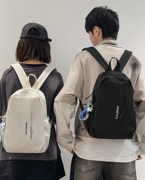 高校生 リュック 高校生向け多機能リュックサック通学用背負い鞄