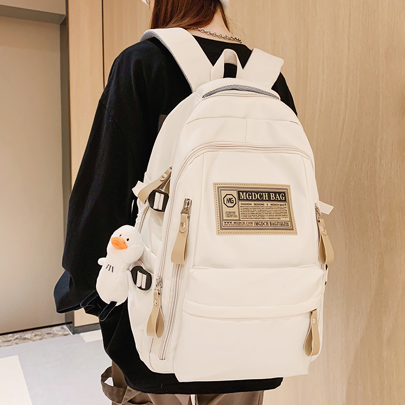 https://fulmo-img-server.com/back2school/58ed3059-cdfd-4470-a92f-fa6645b83c45.jpg