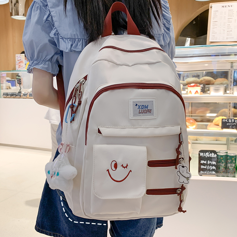 https://fulmo-img-server.com/back2school/5a2e0e79-85d6-4769-9c5b-bd1b0f008ed7.jpg