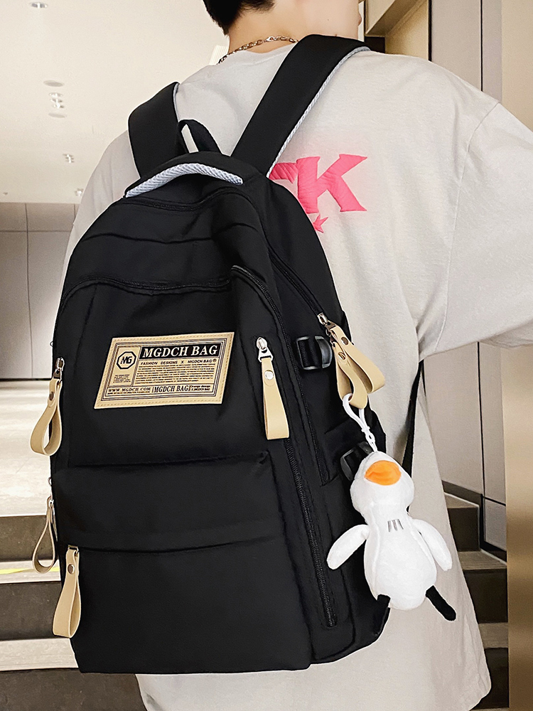 https://fulmo-img-server.com/back2school/645717a2-11d4-496c-bf29-c3528228a208.jpg
