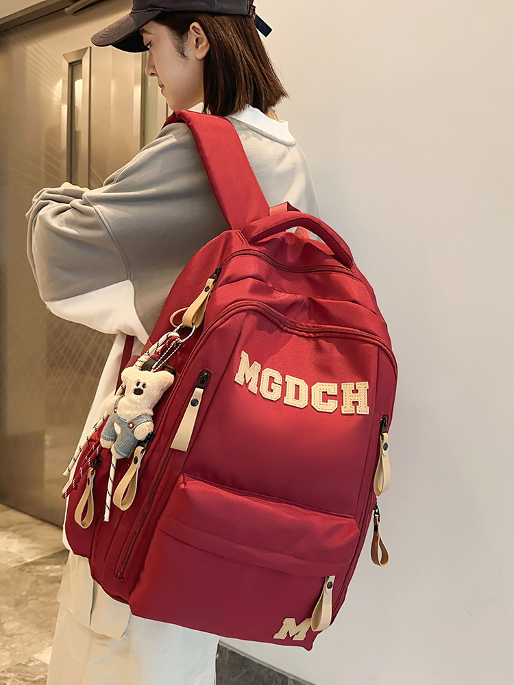 https://fulmo-img-server.com/back2school/6a051b37-6a8f-4f15-9b02-3fda9d61d68e.jpg