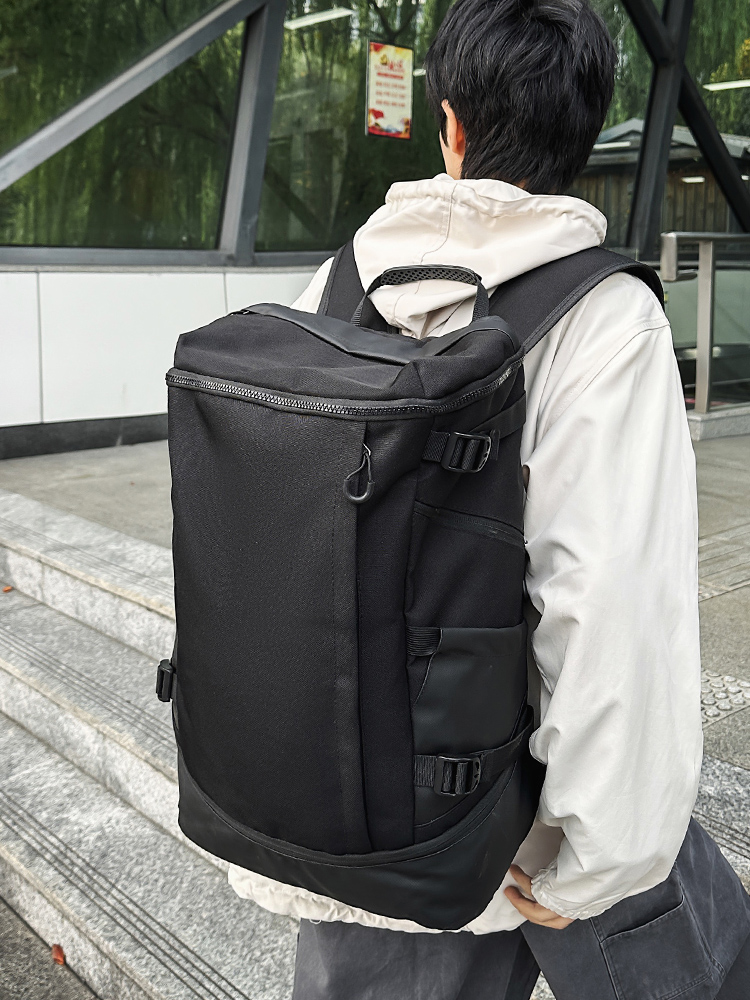 高校生 リュック シンプル耐水スクエアリュック