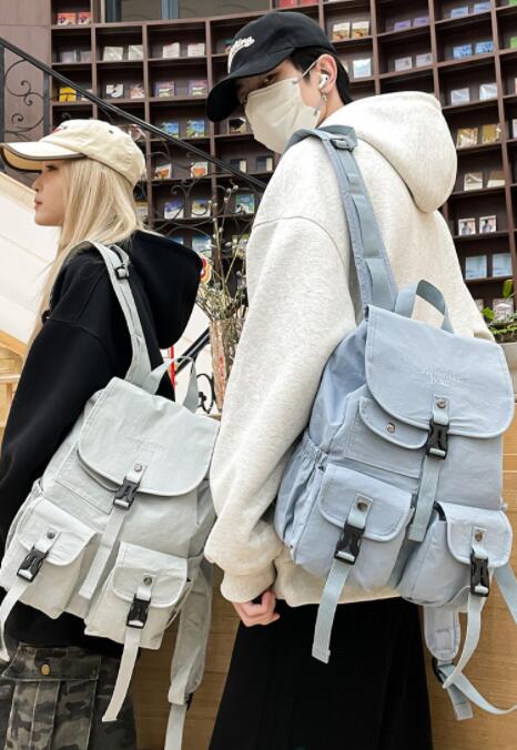 高校生 リュック 多機能ポケット付き大容量リュックサック