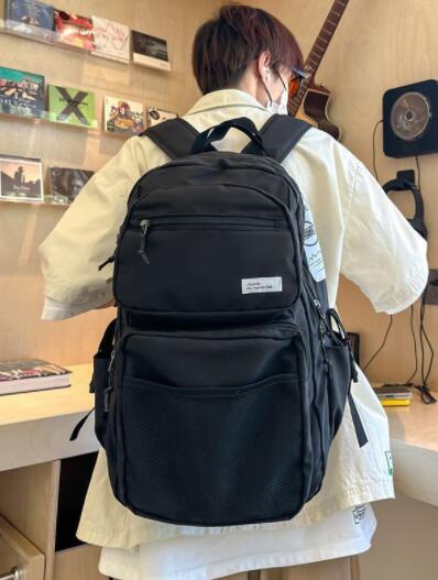 https://fulmo-img-server.com/back2school/91b9b6c6-4928-4b86-8c1a-bd1a1345cd75.jpg