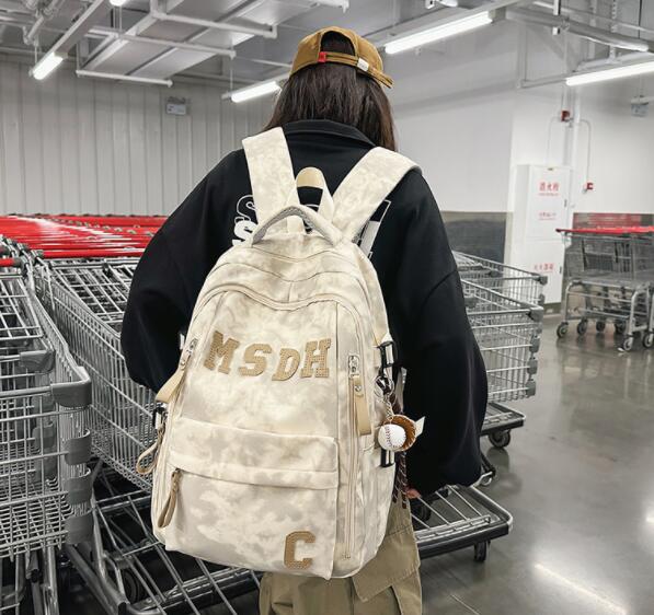 高校生 リュック 高校生向け大容量通学用多機能型背負い鞄