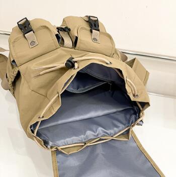 高校生 リュック 多機能ポケット付き大容量リュックサック