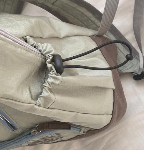 高校生 リュック 女子高生向け大容量リュックサック通学用