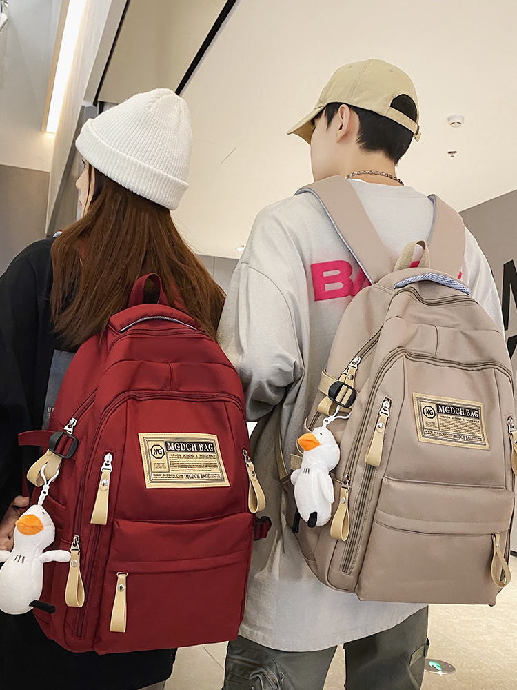 https://fulmo-img-server.com/back2school/d334b314-9edb-4c87-be17-52fa4cc2cc08.jpg