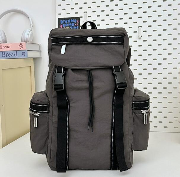 高校生 リュック 多機能大容量リュック 通学旅行対応