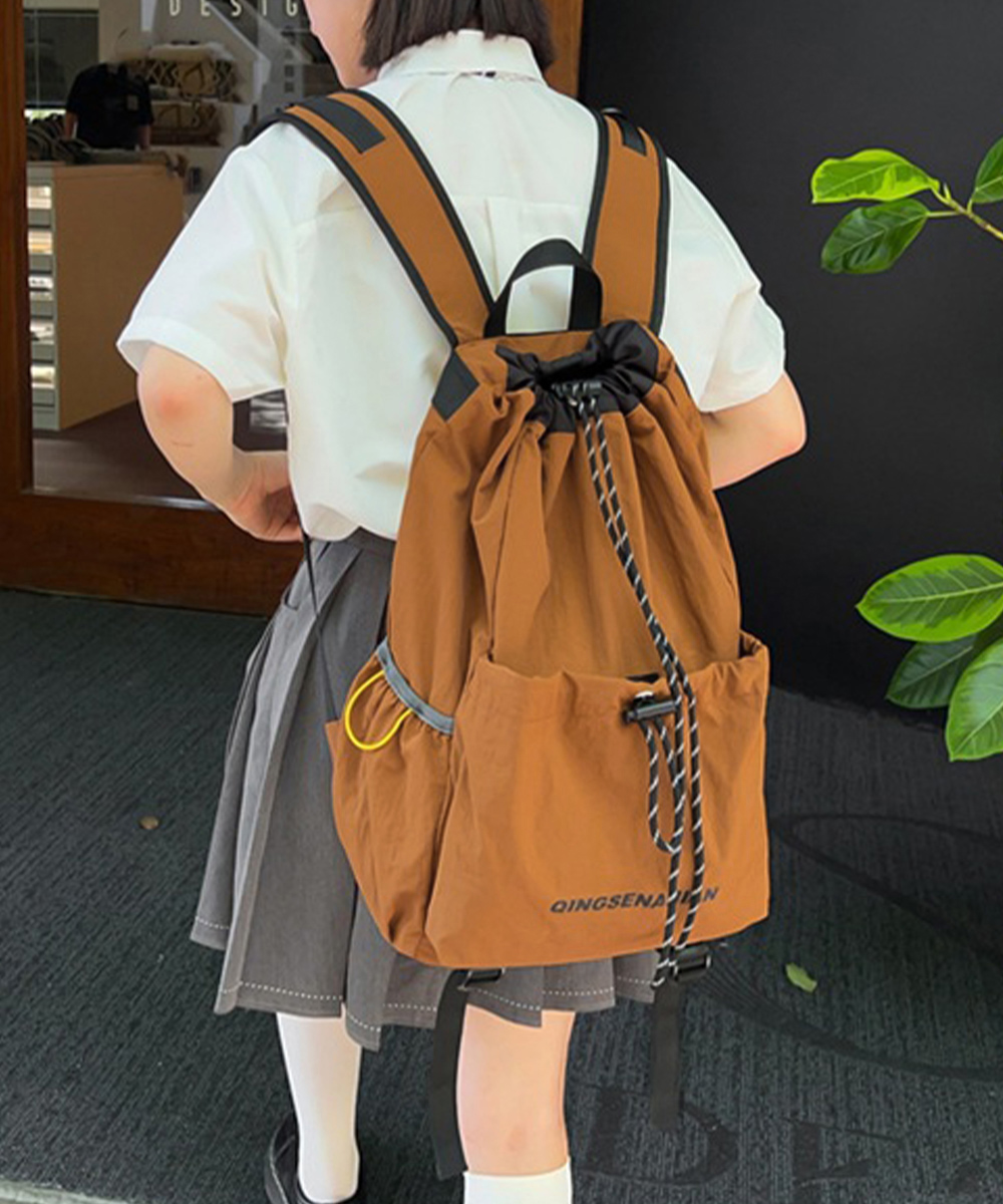 https://fulmo-img-server.com/back2school/fb5b0f15-ae68-4027-a7d3-119236c4999b.jpg