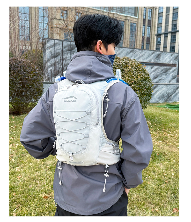 バックパック 登山 軽量アウトドアバック