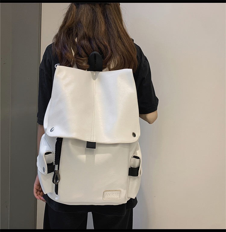 バックパック フラップ式本革リュック