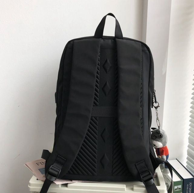 バックパック シンプル大容量スクールバックパック