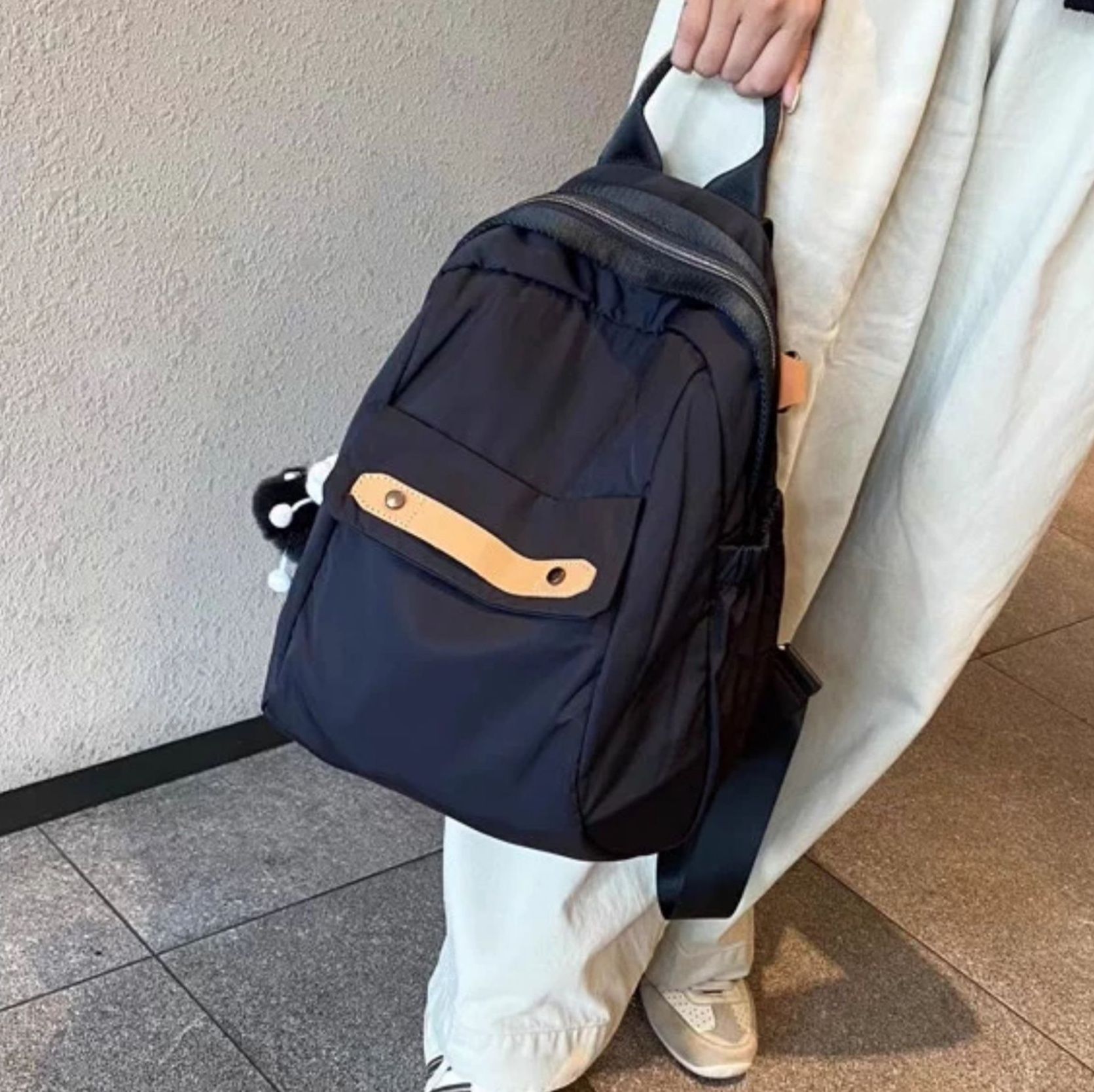バックパック 軽量コンパクト旅行バックパック