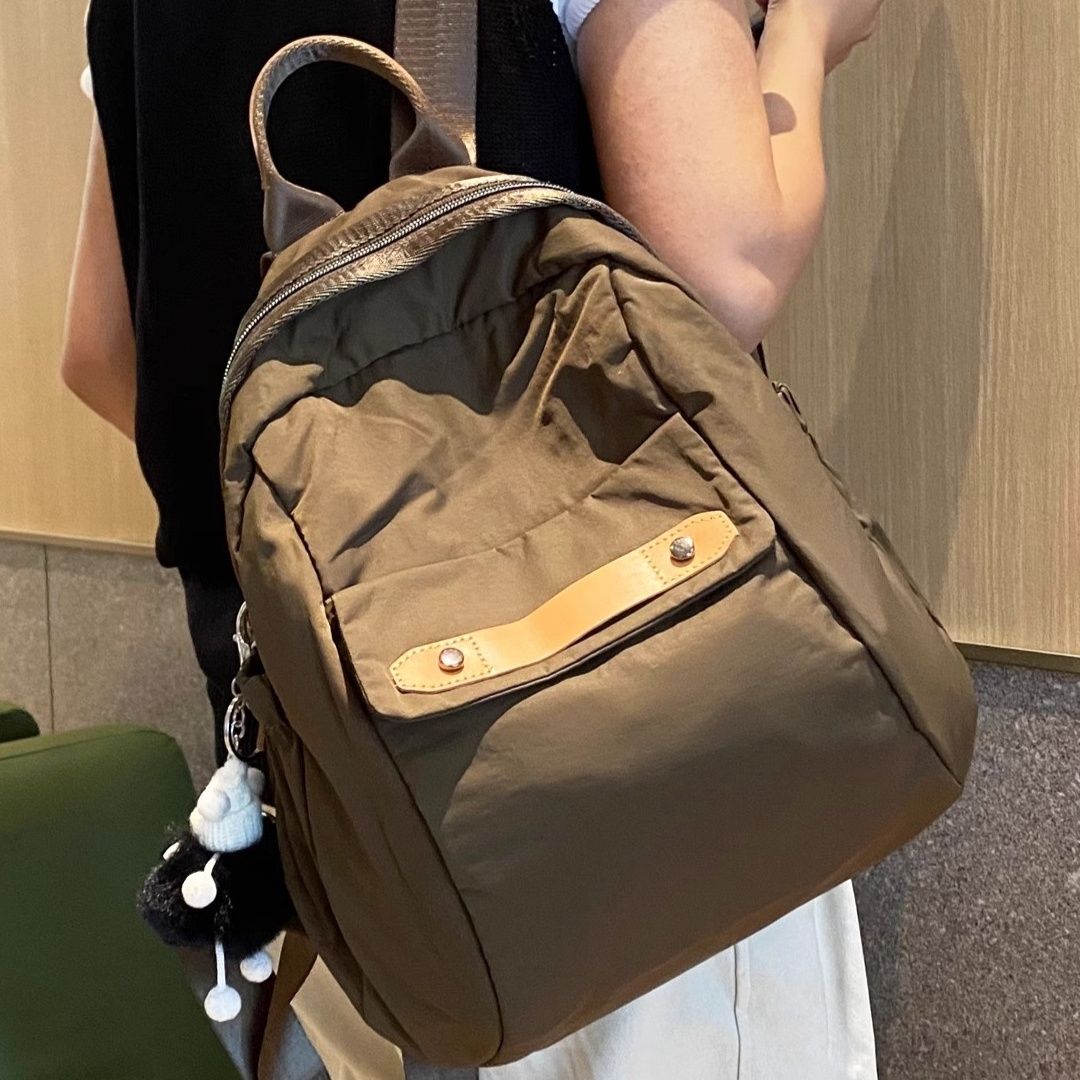バックパック 軽量コンパクト旅行バックパック