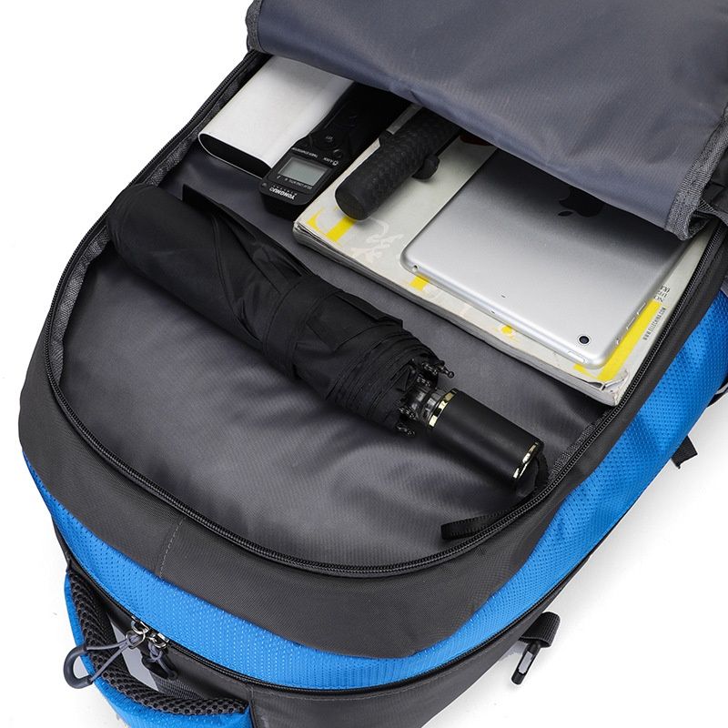 多機能大容量登山用バックパック