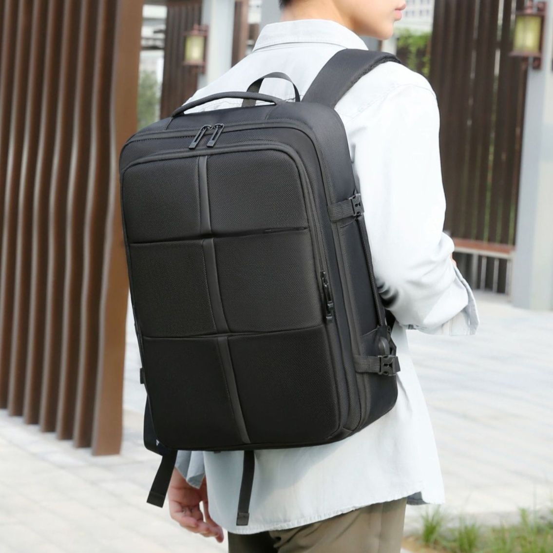 バックパック 多機能仕切り付きビジネス旅行鞄