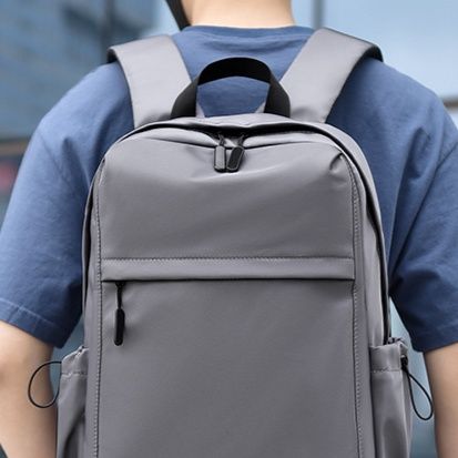 旅行 多機能収納大容量バックパック