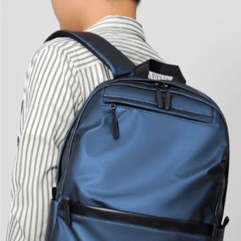 バックパック シンプル大容量多機能旅行背負い鞄