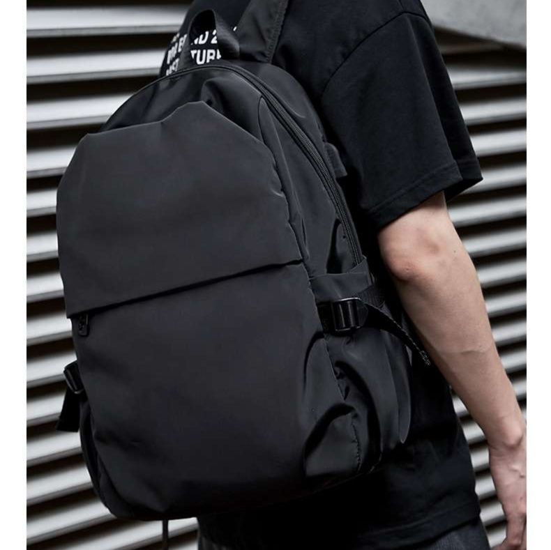 男性用多機能収納ビジネスバックパック