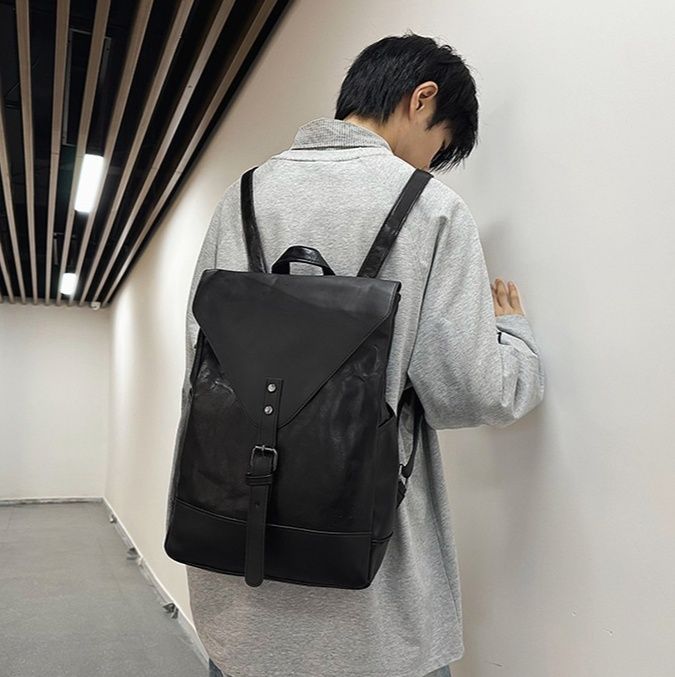   レザーリュック モノグラム デザインバックパック バックパック フラップデザインレザーリュックサック レザー|バック