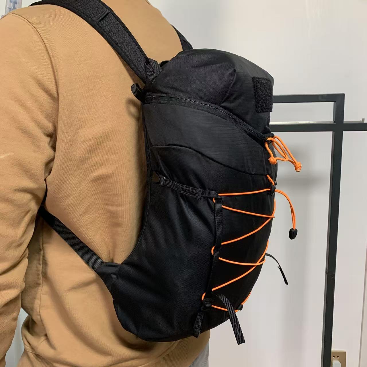 バックパック アウトドア冒険バックパック