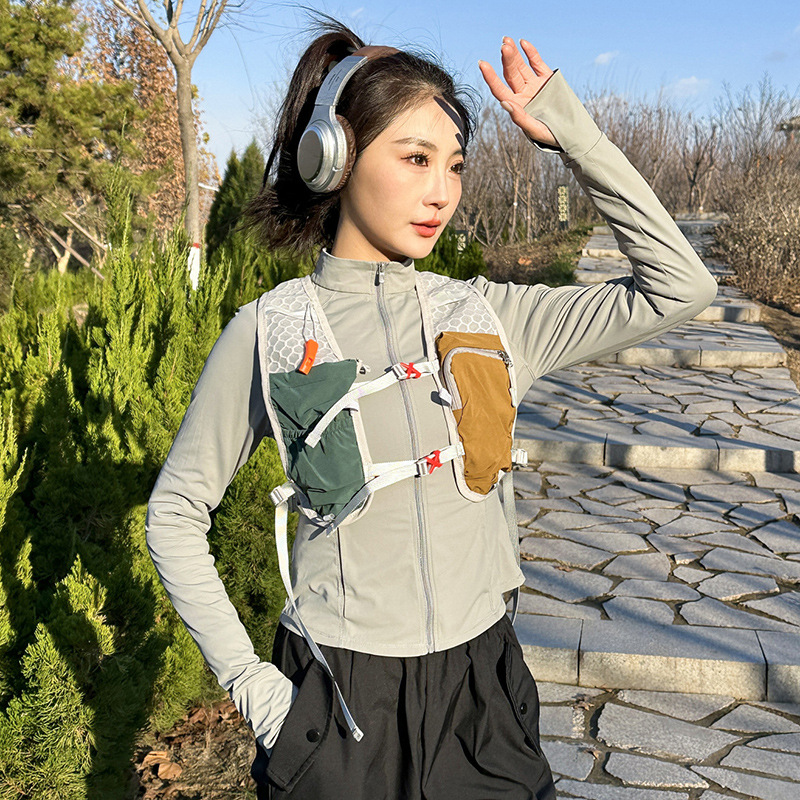 バックパック 登山 軽量ランニングハイドレーションベスト