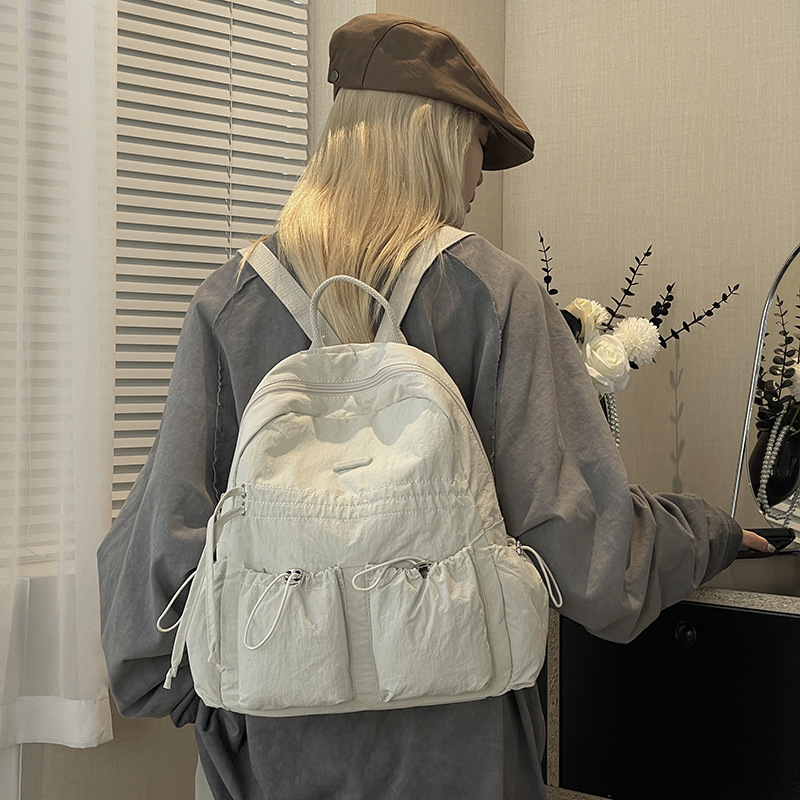 バックパック 通学 ふんわりポケット多機能リュック