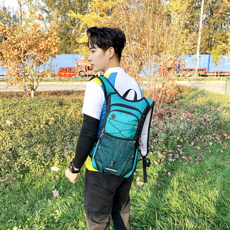 バックパック 登山 軽量通気メッシュ登山リュック