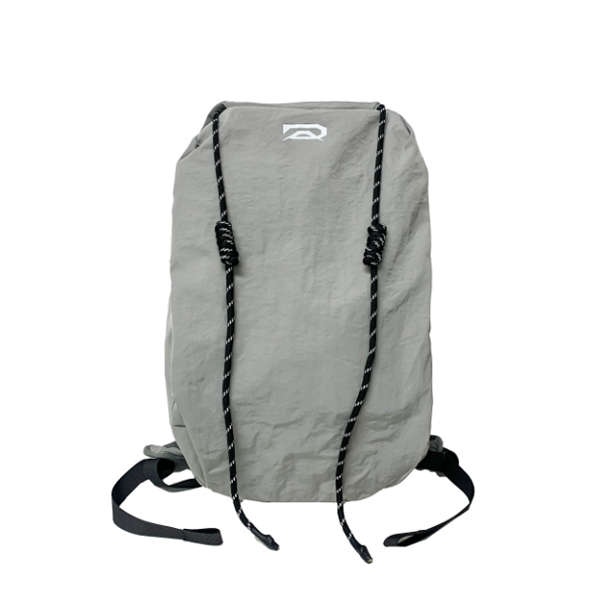 登山用女性向け大容量軽量撥水バックパック送料無料