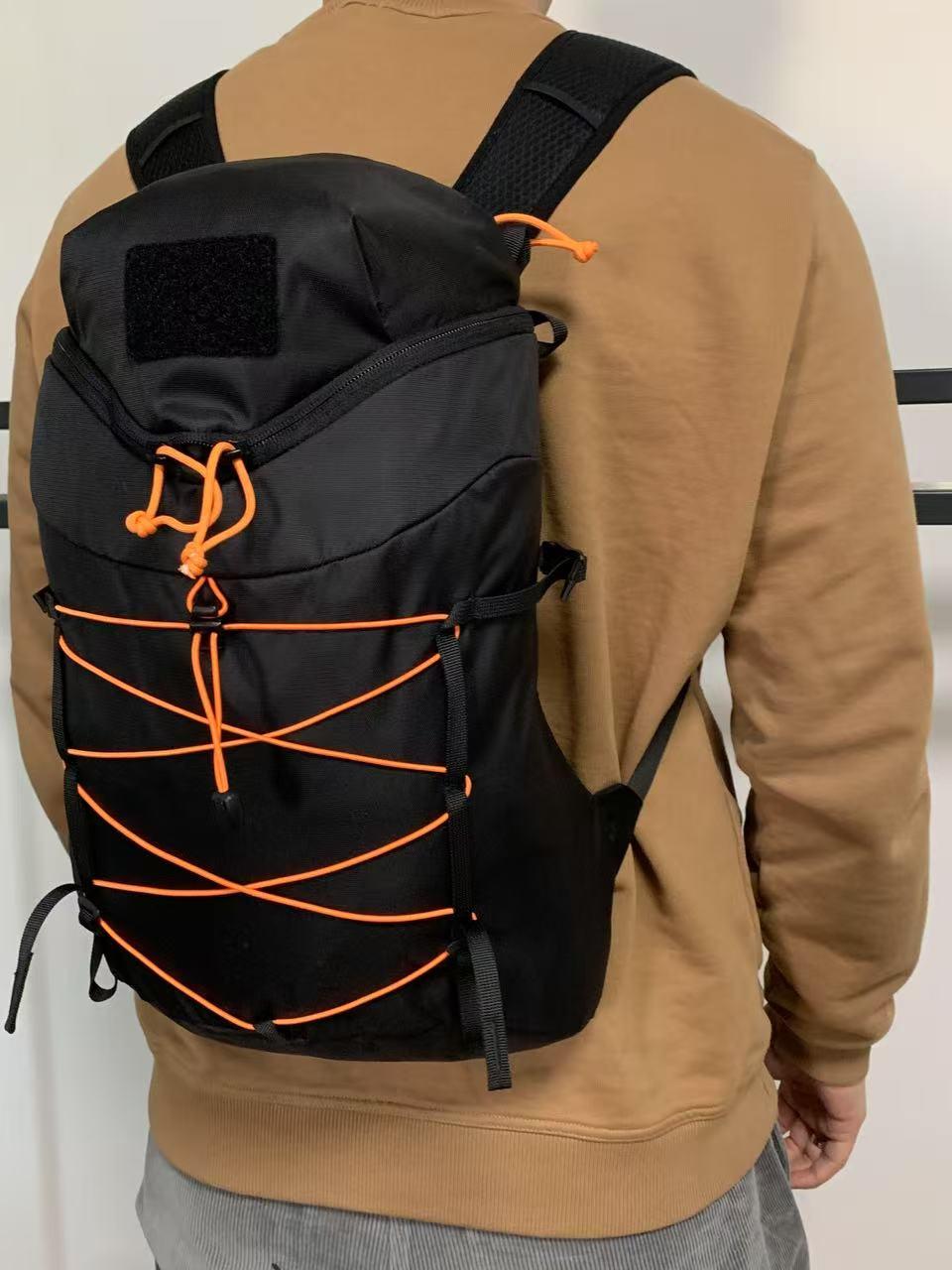 バックパック アウトドア冒険バックパック