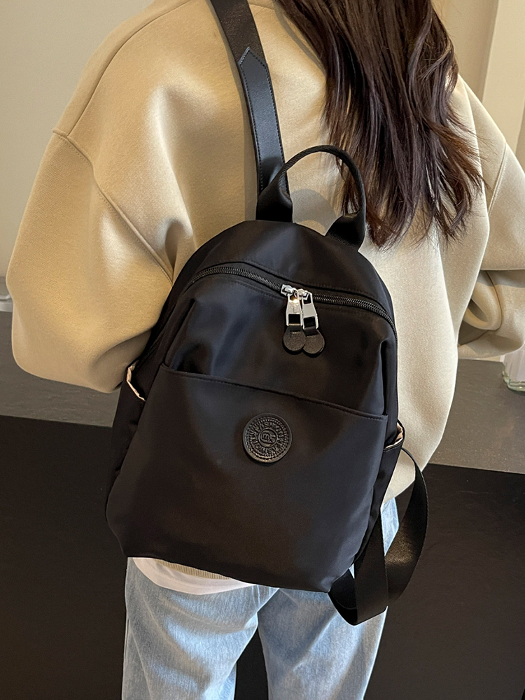 バックパック 上品シンプル通勤ミニリュック