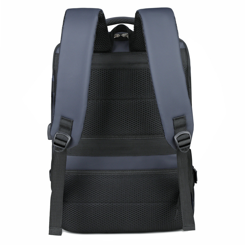 旅行 多機能軽量バックパック