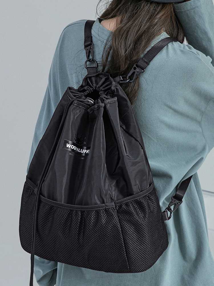 ナイロンバッグ 巾着 メッシュポケット付き巾着型バックパック