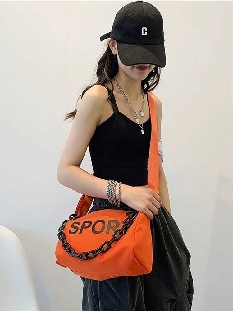 ナイロンバッグ ショルダー スポーティーチェーンショルダーバッグ