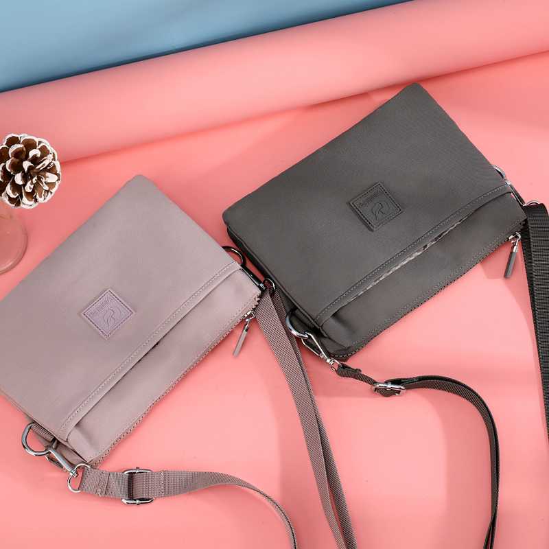 ナイロンバッグ すっきり収納 スマートサコッシュ