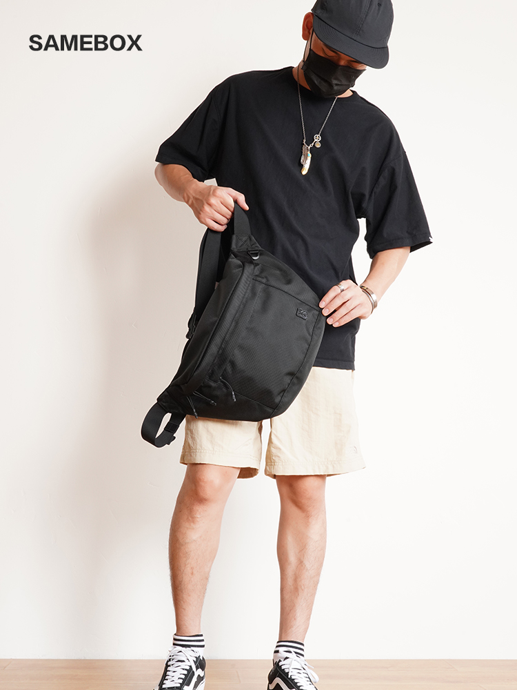 ナイロンバッグ ボディフィット多機能ショルダー